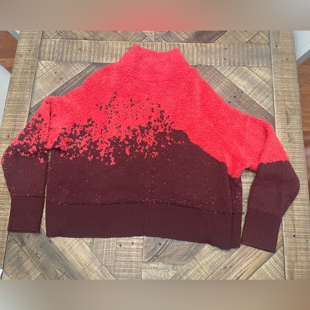 Lululemon Ombre Knit Textured Turtleneck Sweater Red Merlot Carnation Size 12